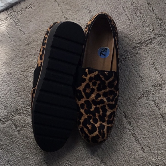 Franco Sarto size 7 1/2 Leopard Haircalf shoes - Picture 4 of 4